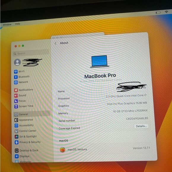 - MacBook Pro 13" 2020 512GB SSD - Silver - Picture 9 of 13